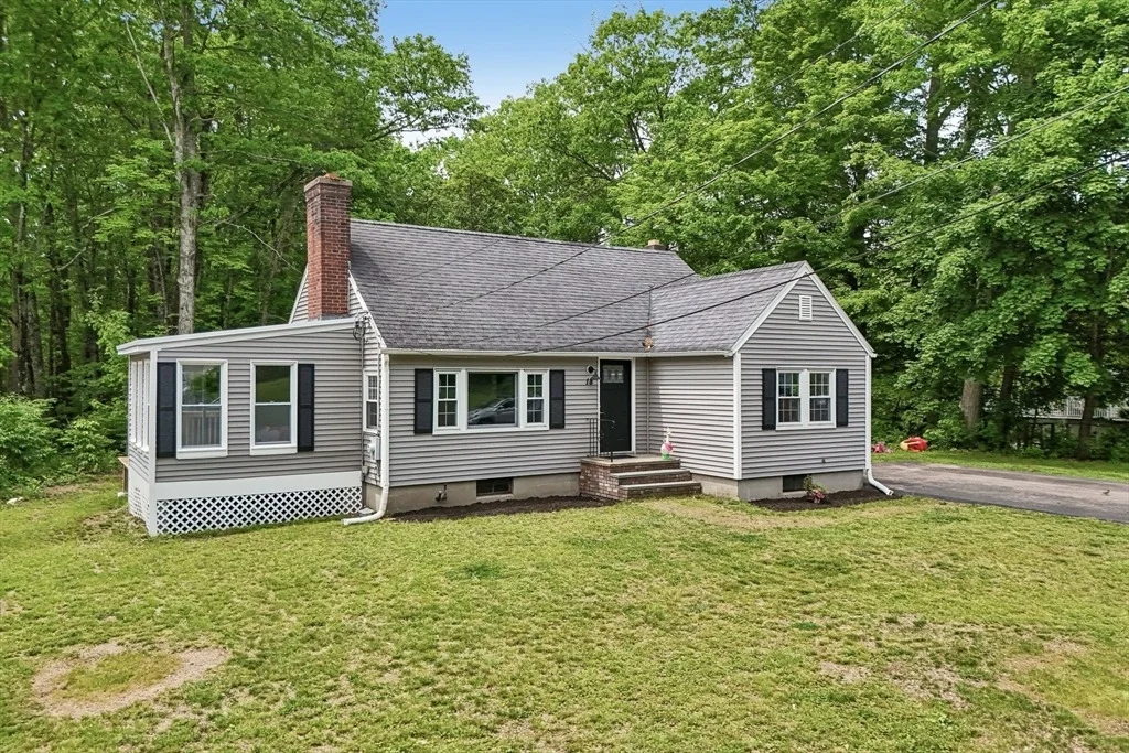 Photo of 18 Carleton Rd