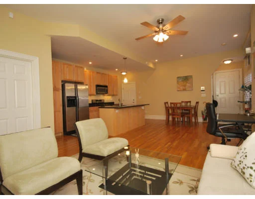 Photo of Unit 2 at 486 Shawmut
