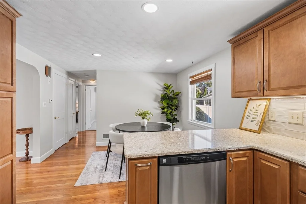 Photo of 7 Puritan Rd