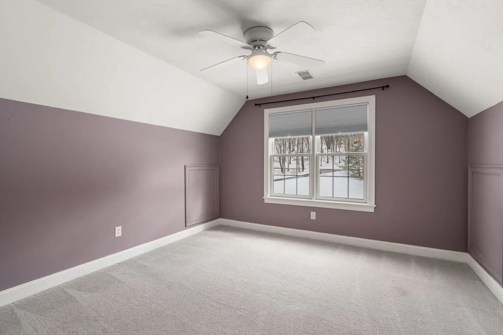Photo of 17 Larkin Rd