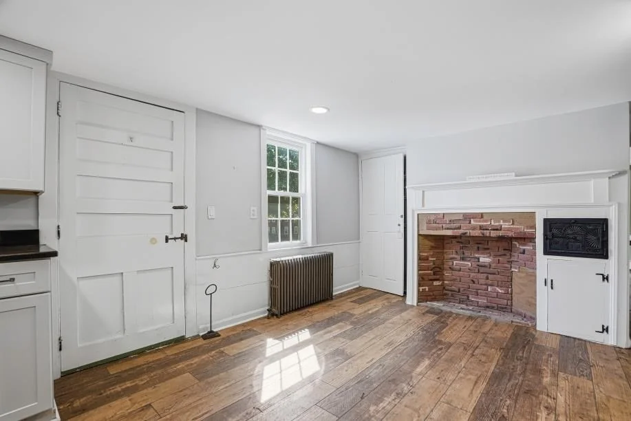 Photo of 5 Pleasant St