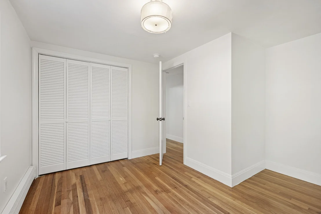 Photo of 57 Brandeis Cir