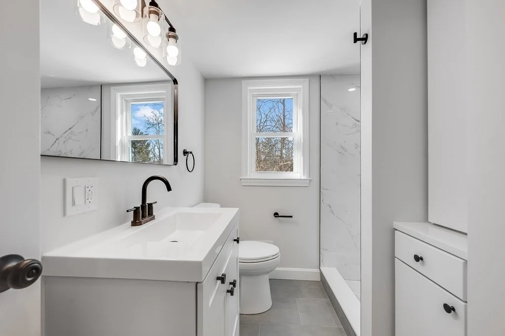 Photo of 150 Grove St