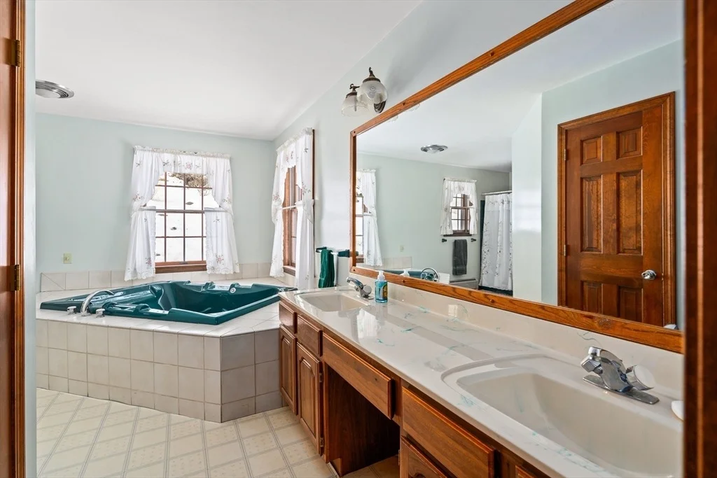 Photo of 49 Burt Rd