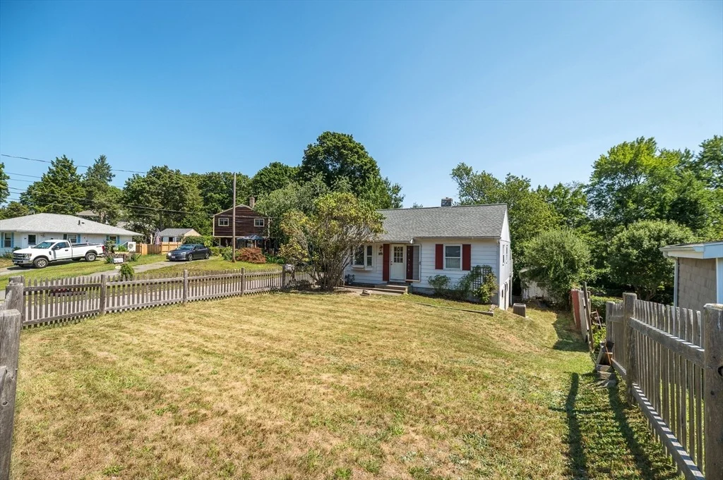 Photo of 141 Cherry Street