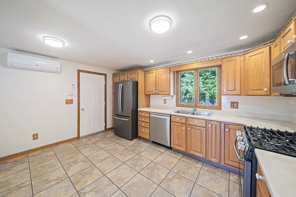 Photo of 30 Fieldcrest Drive