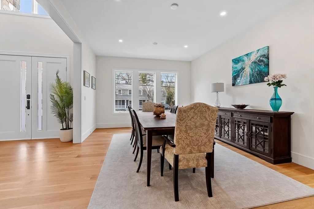 Photo of 5 Colonial Rd
