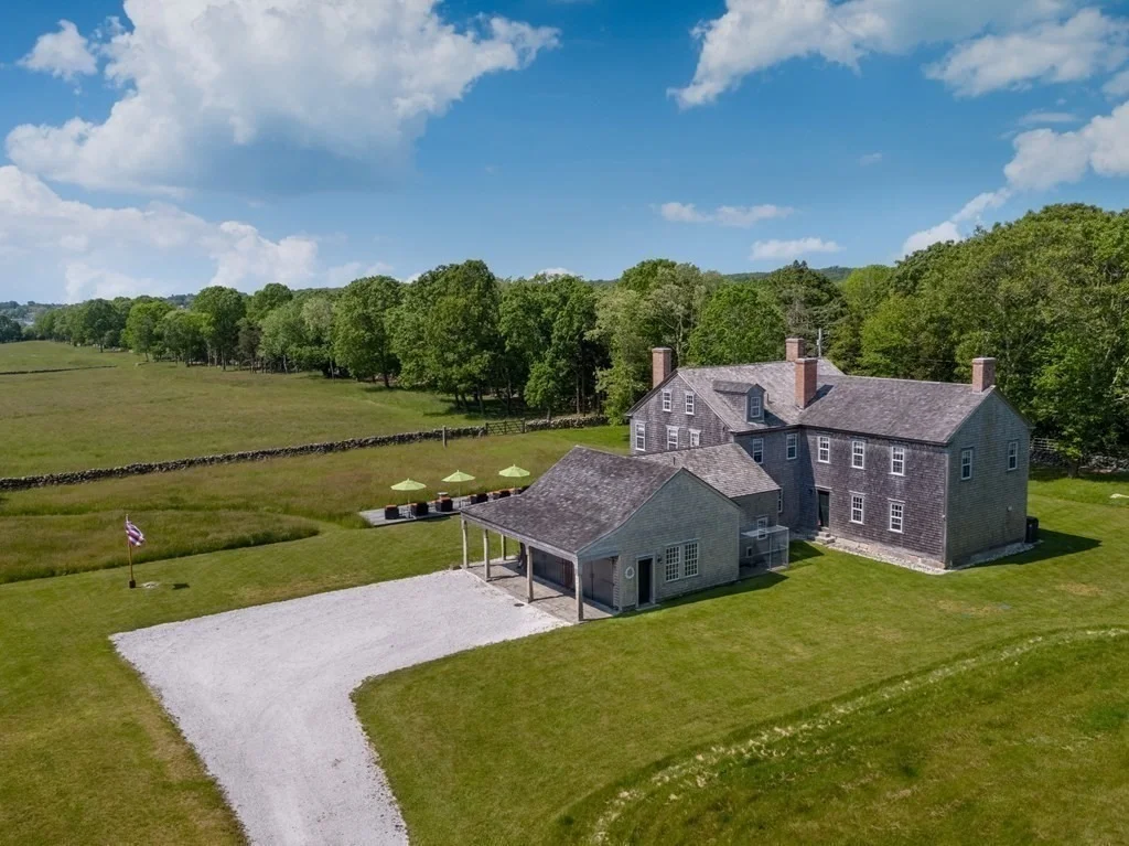 Photo of 1541 Main Rd