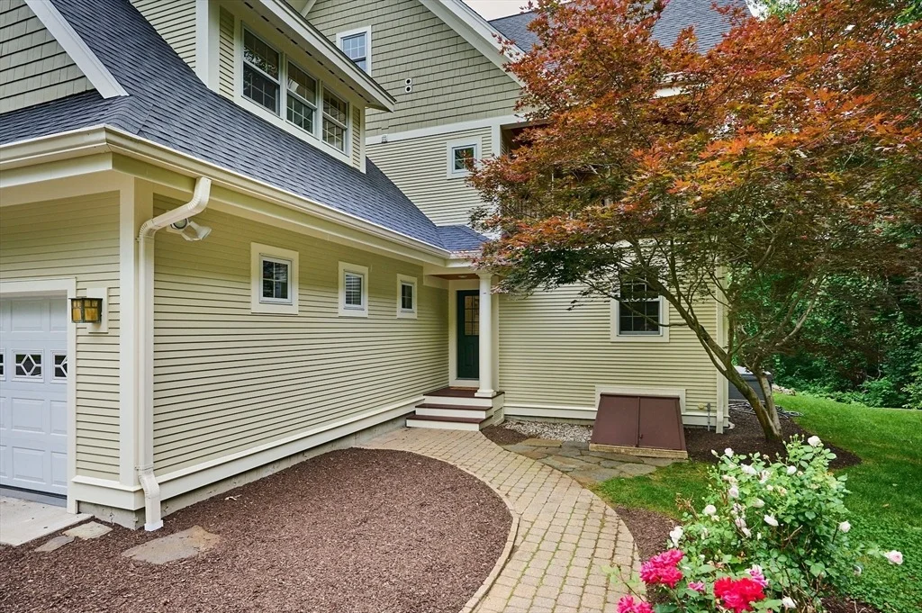 Photo of 46 Sovereign Way