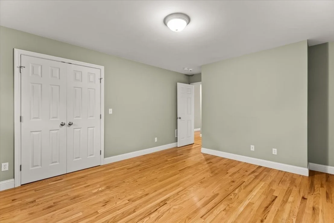 Photo of 22 Red Pine Ln