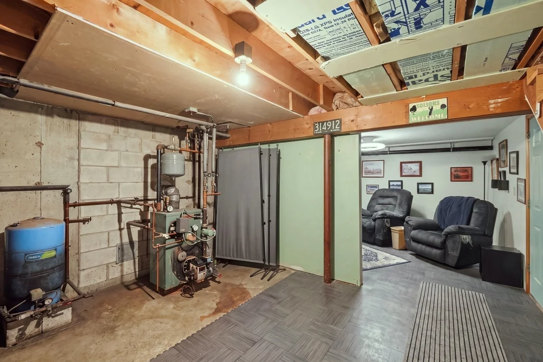Photo of 235 Pierce Rd