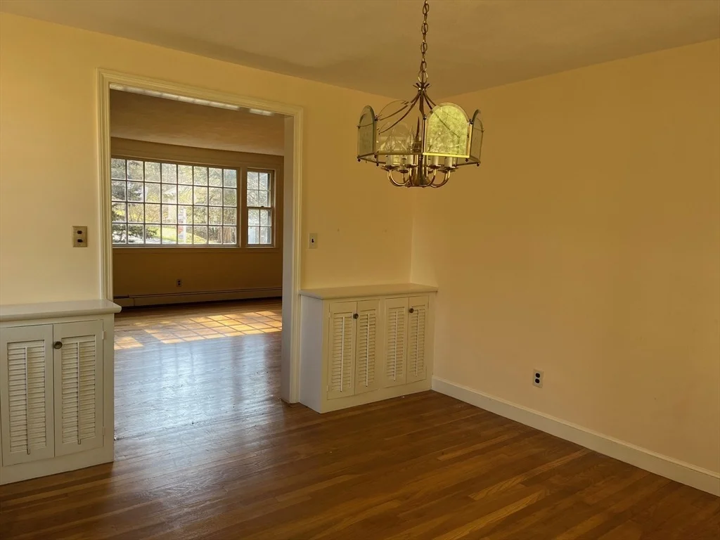 Photo of 8 Wachusett Drive
