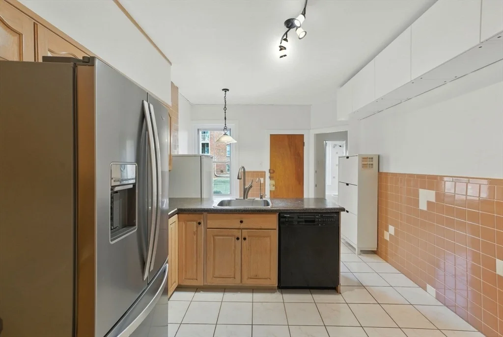 Photo of Unit 2 at 17 Strathmore Road