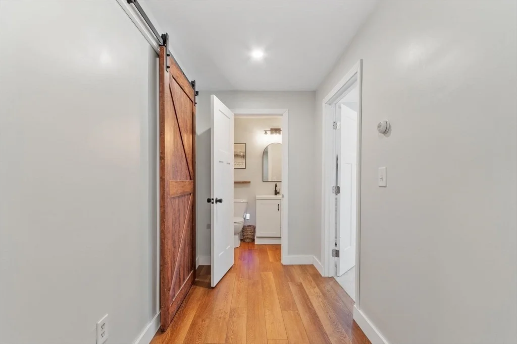 Photo of 84 Hammond St