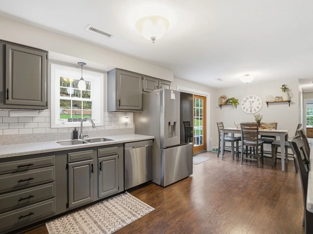 Photo of 522 Barre Rd