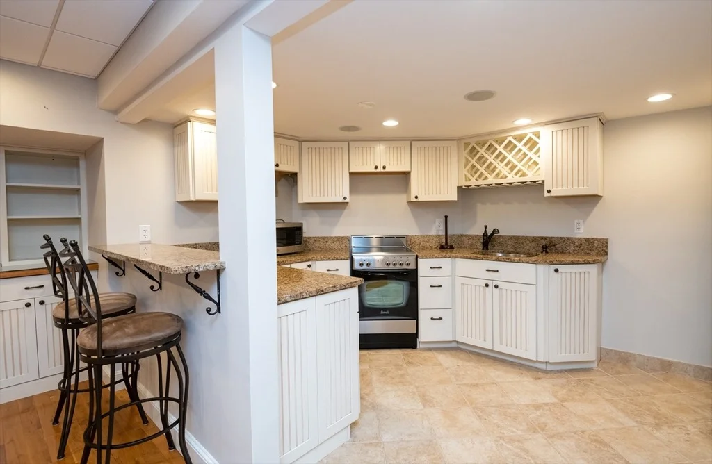 Photo of 12 Ledgewood Rd