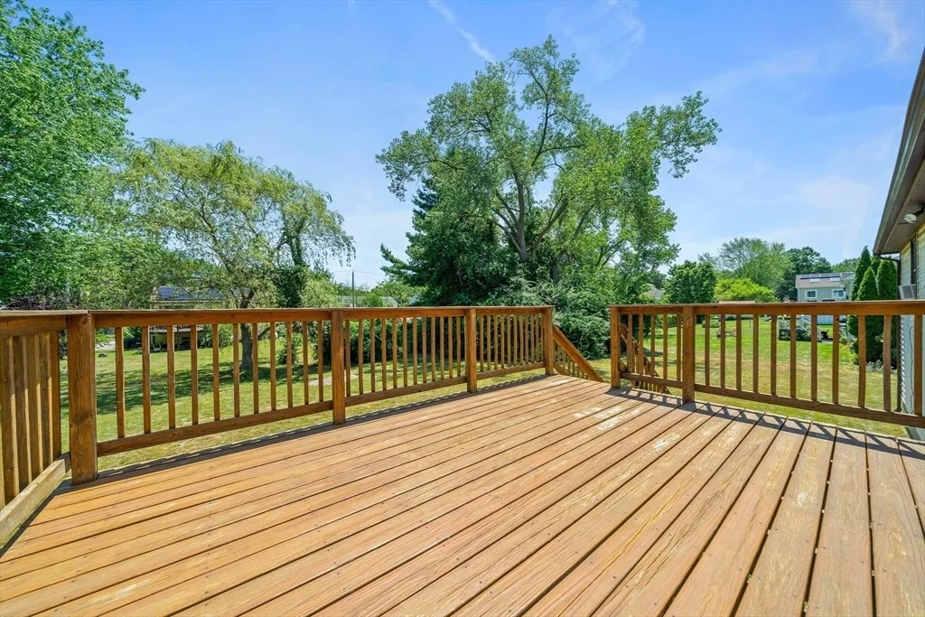 Photo of 36 Bittersweet Ln