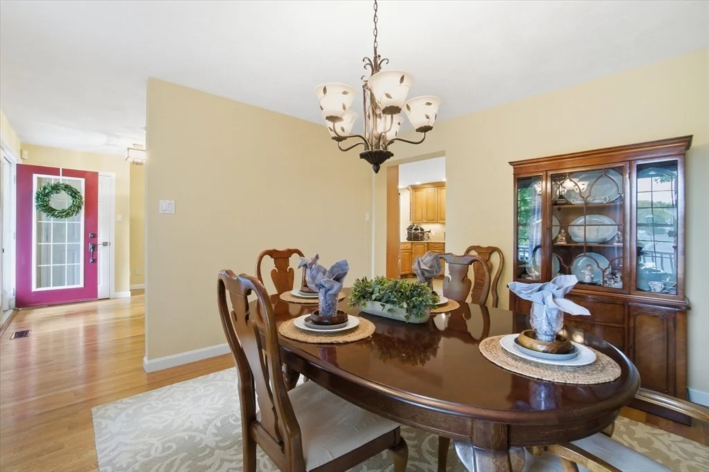 Photo of 18 Oakridge Dr