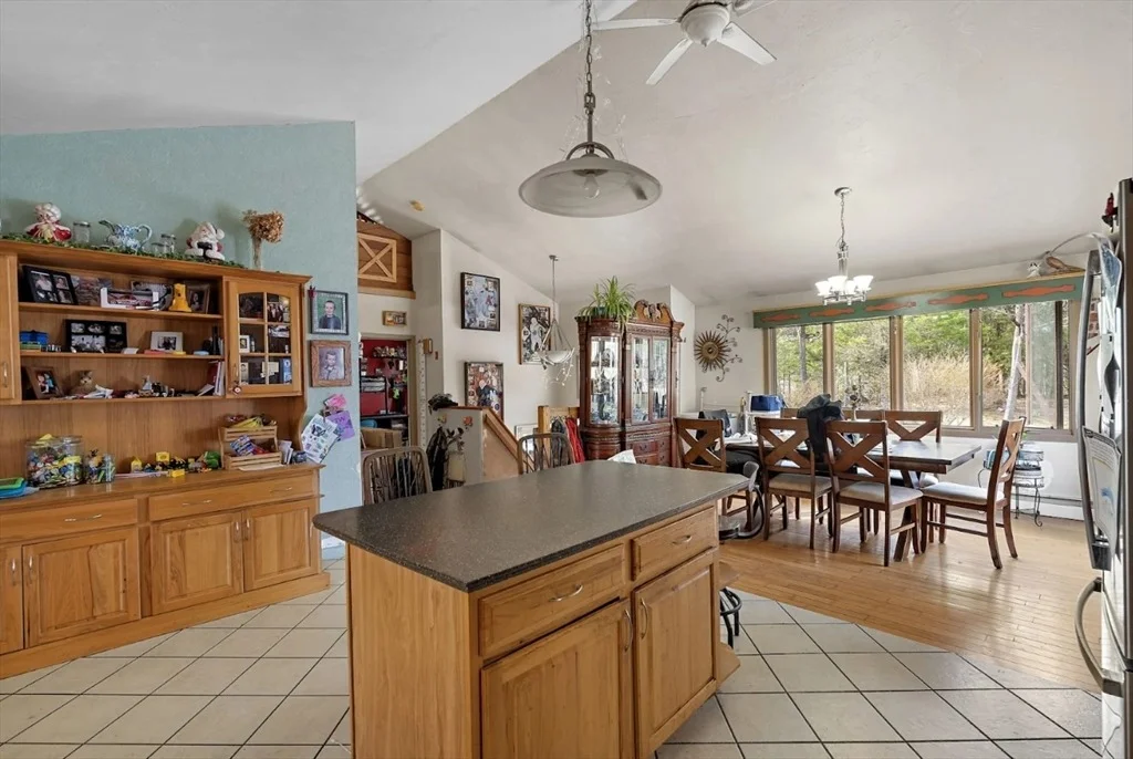 Photo of 6 Plum Tree Ln