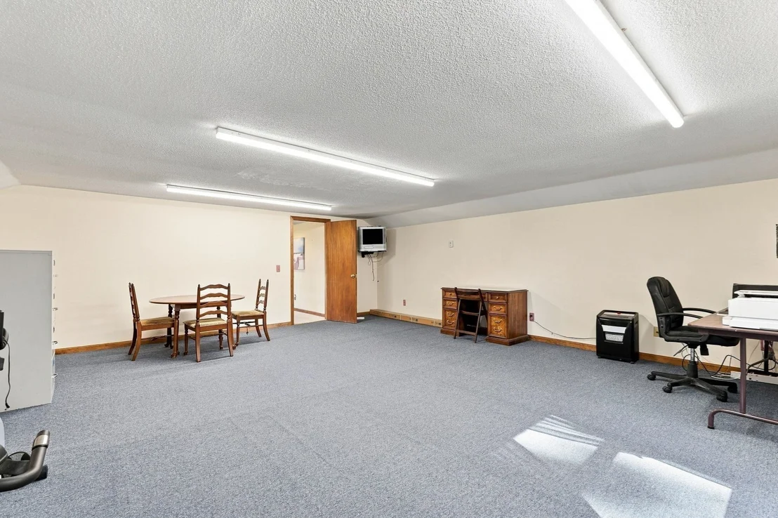 Photo of 6 Ragged Hill Rd
