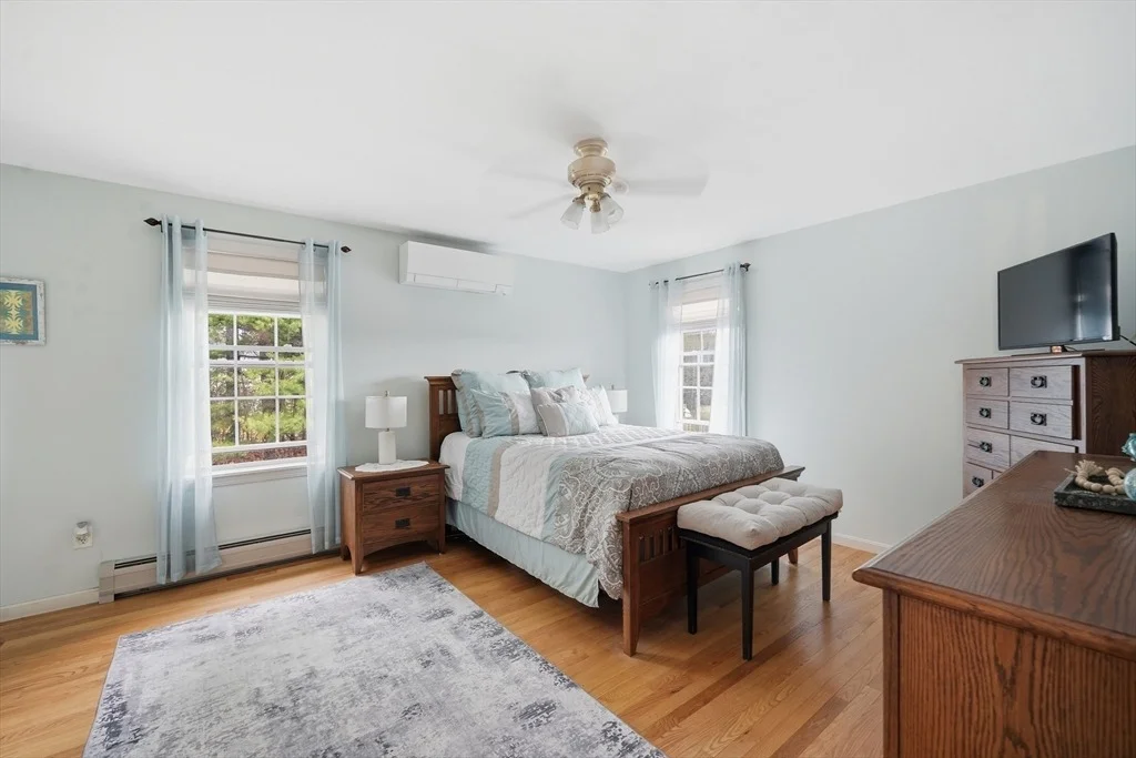 Photo of 7 Hillside Meadows Dr
