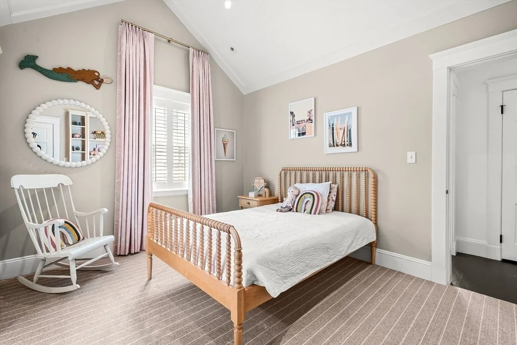 Photo of 24 Cleveland Rd