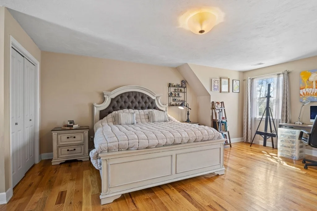 Photo of 32 Everett Road