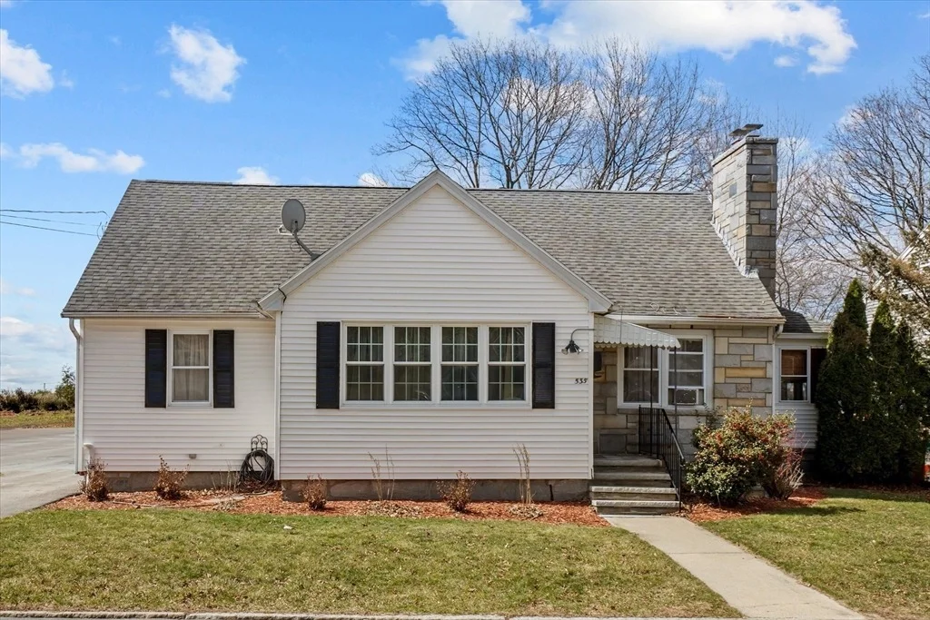 Photo of 535 High St