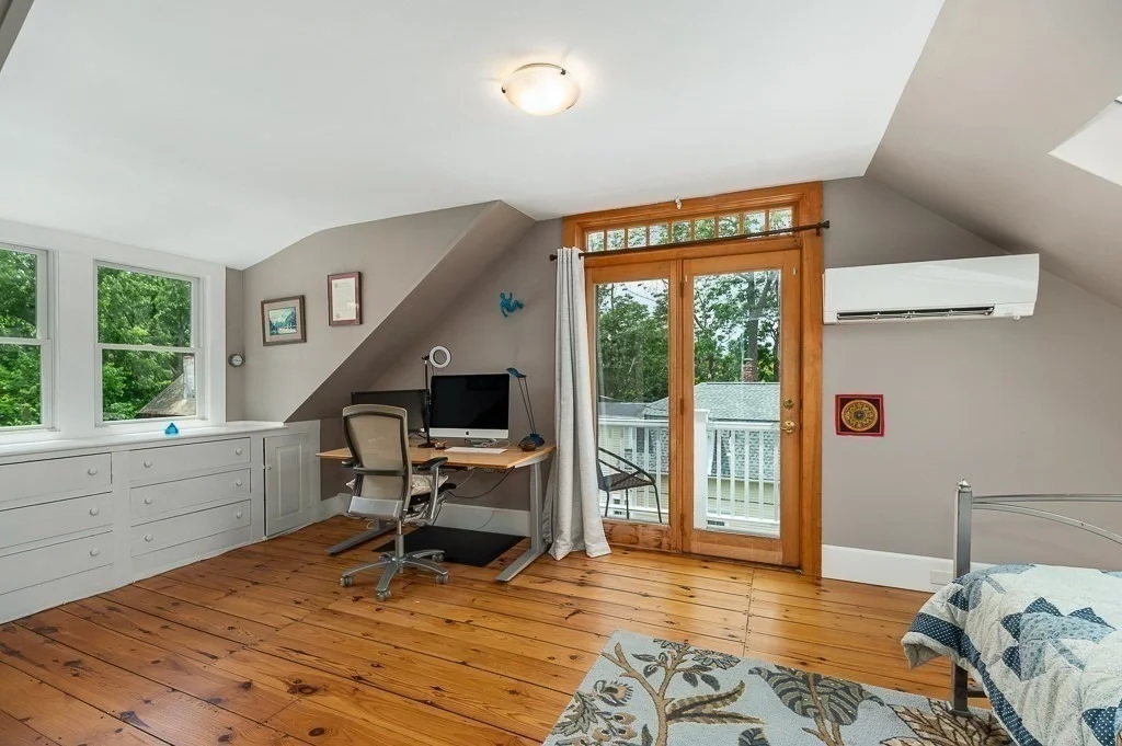 Photo of 1113 Washington Street