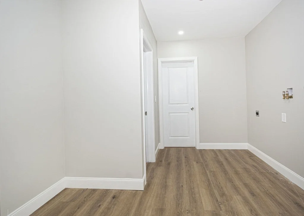 Photo of 32 Aylesbury Rd