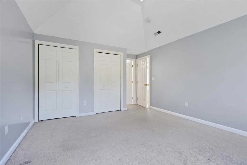 Photo of 89 Boulder Hill Dr