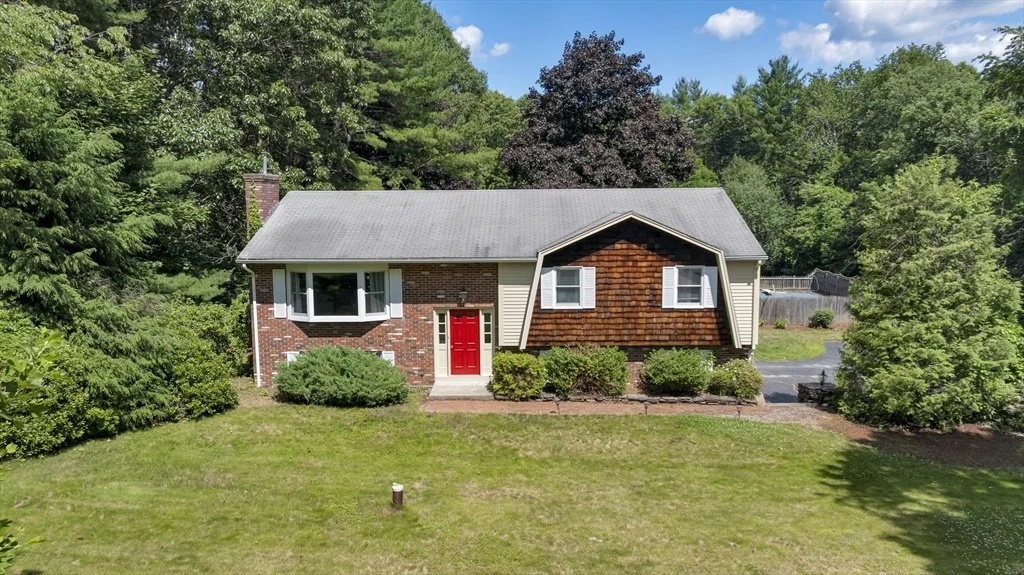 Photo of 27 Hillside Dr