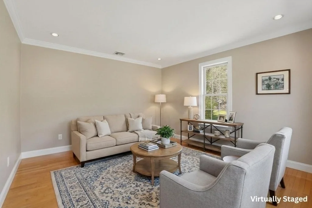 Photo of 15 Kenneth Drive