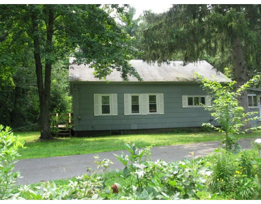 Photo of 854 Ryan Rd