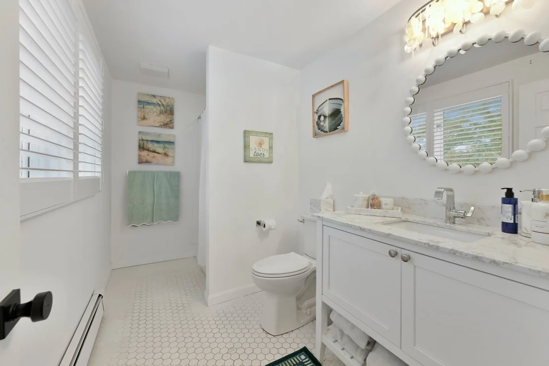 Photo of 7 Oxford Dr