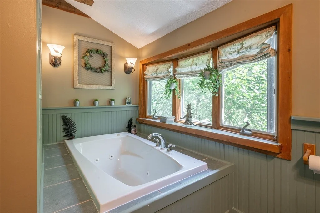 Photo of 25 Hickory Drive