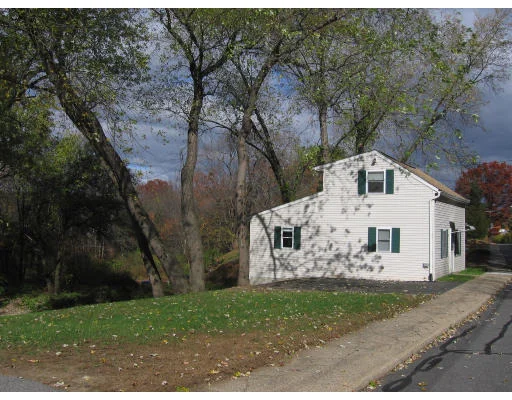 Photo of 3036 Pine St