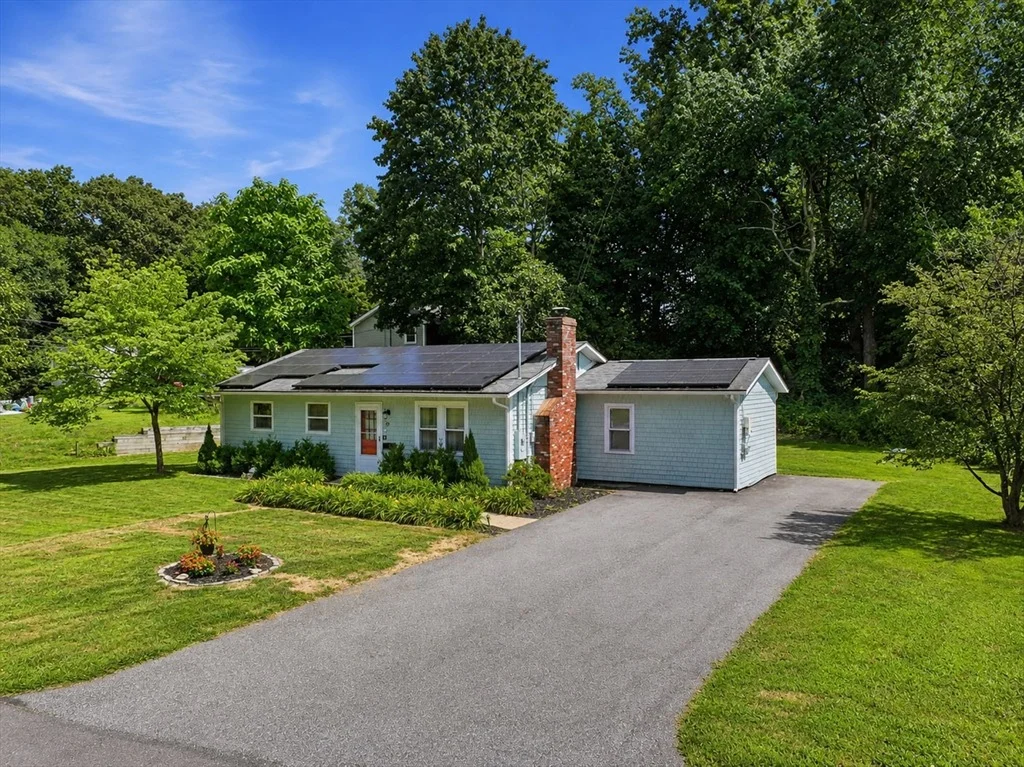 Photo of 39 Riley Rd