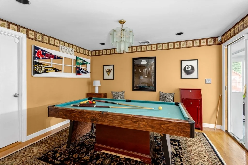 Photo of 232 Bates Rd