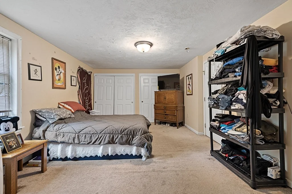 Photo of 87 Red Fox Blvd