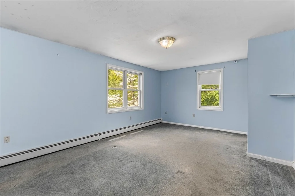 Photo of 137 Eleanor Dr