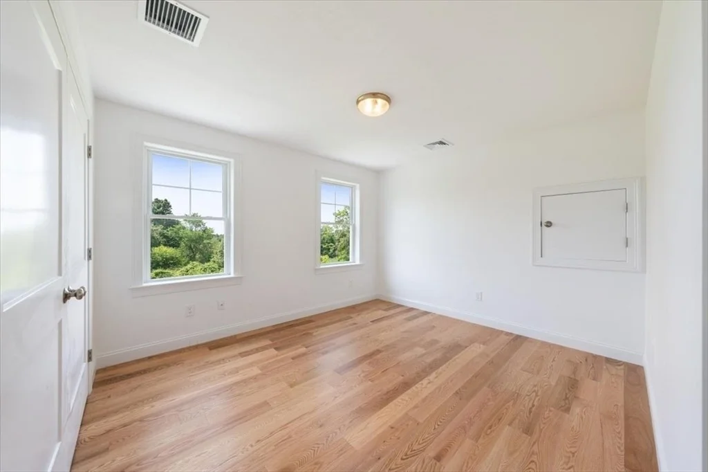 Photo of 93 East Street