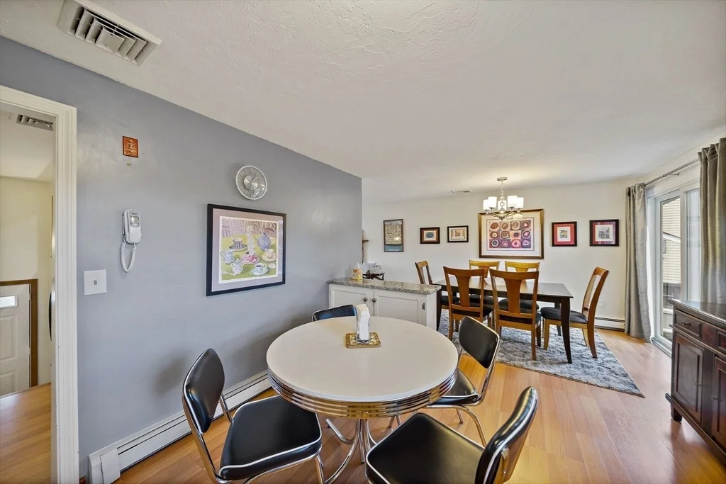 Photo of 40 Linden Park Dr