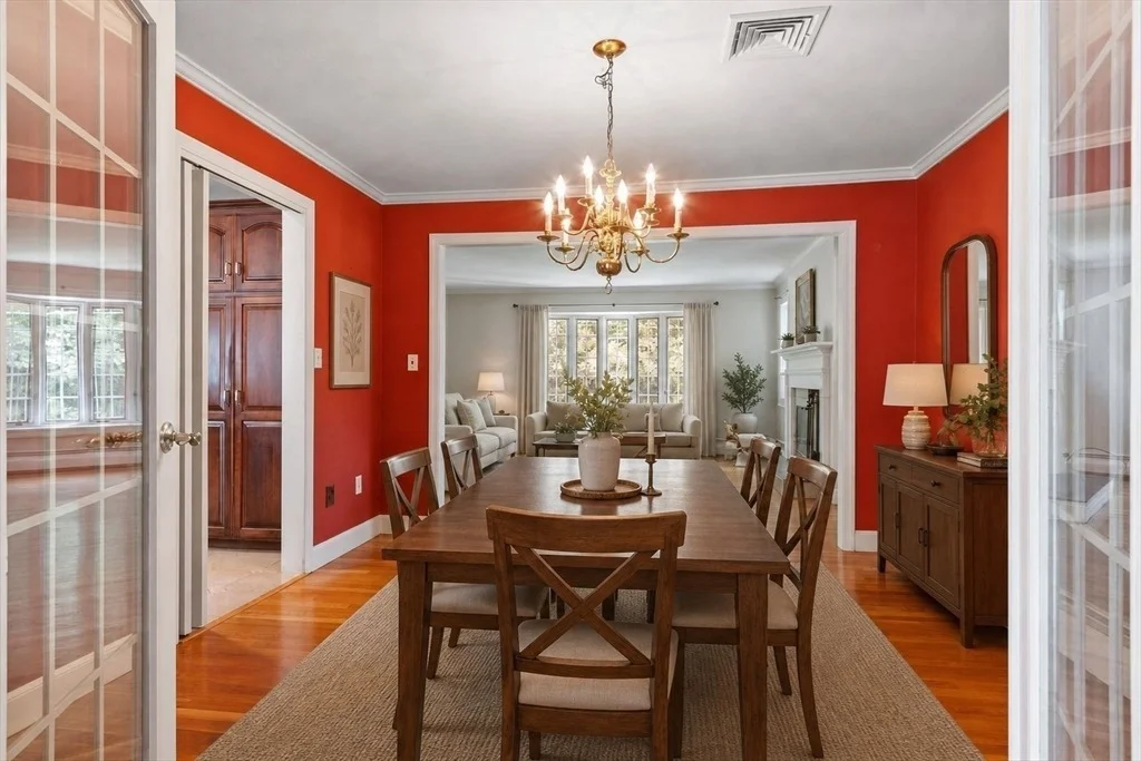 Photo of 305 High St Ext