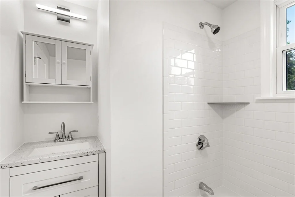 Photo of 7 Morgan Rd