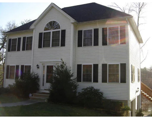 Photo of 29 Buttonwood Drive