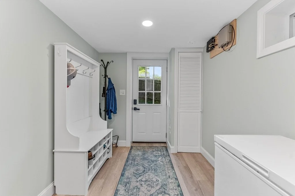 Photo of 33 Overlook Ave