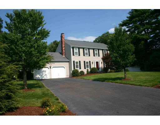 Photo of 34 Fredric Ln