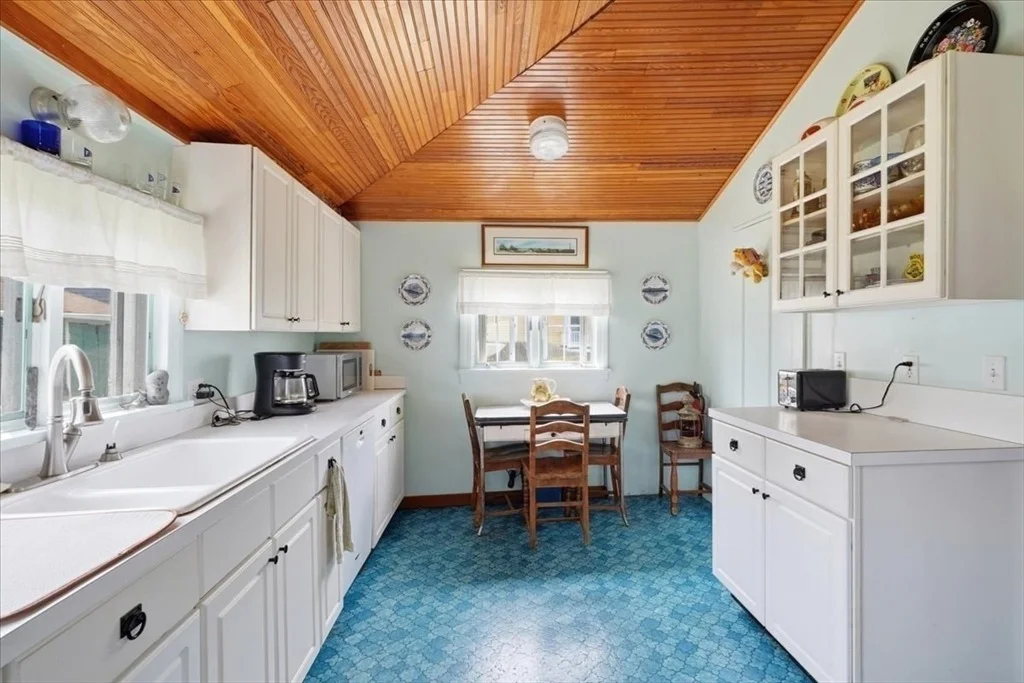 Photo of 66 Cadish Ave