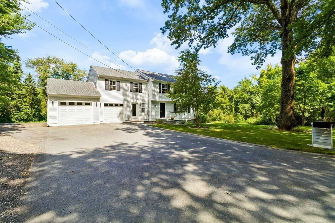 Photo of 27 Maple St